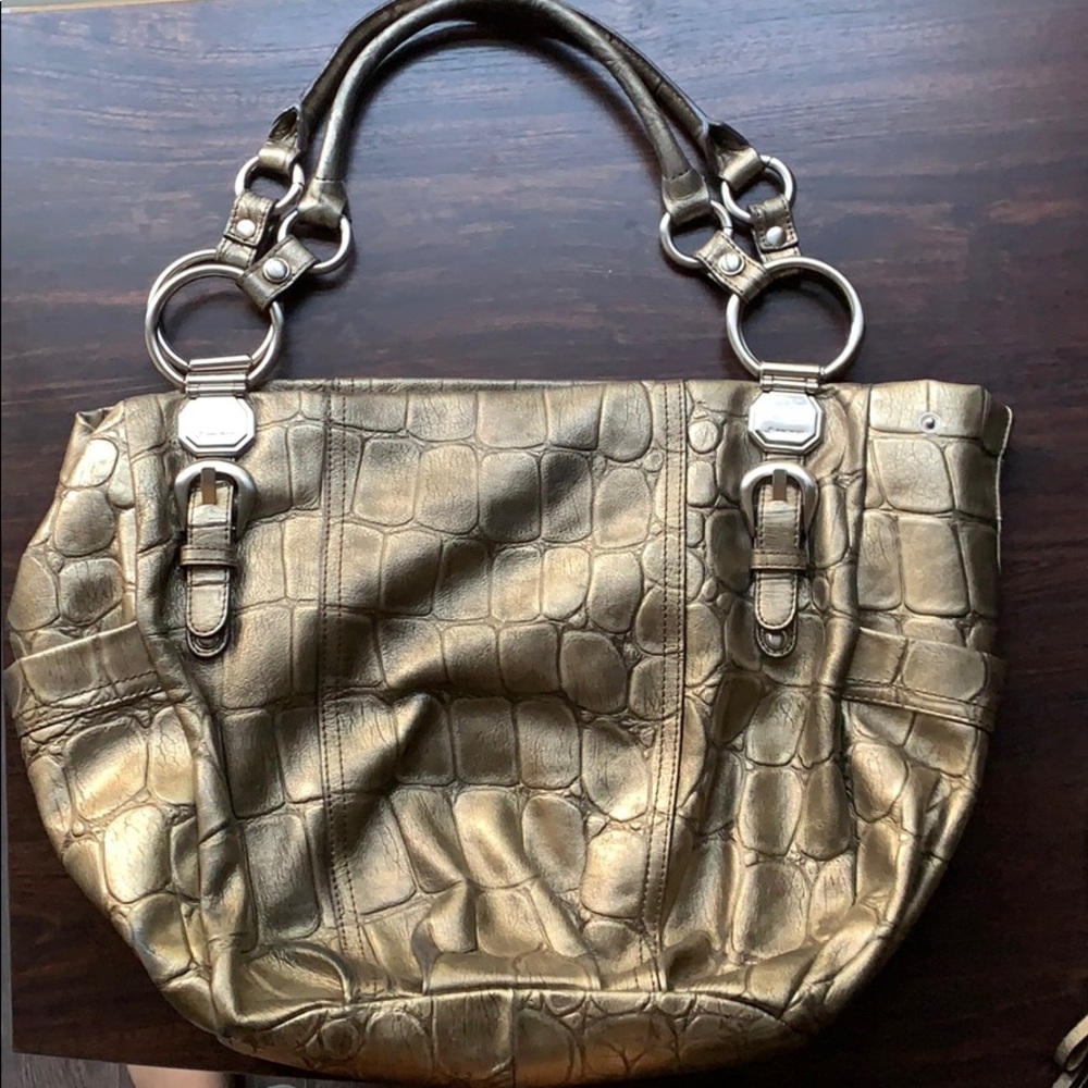 B. Makowski Real Leather/leopard inside bag